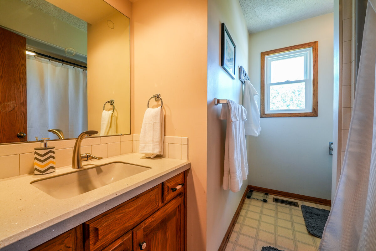 10198 SE Teter Rd., Leon Kansas