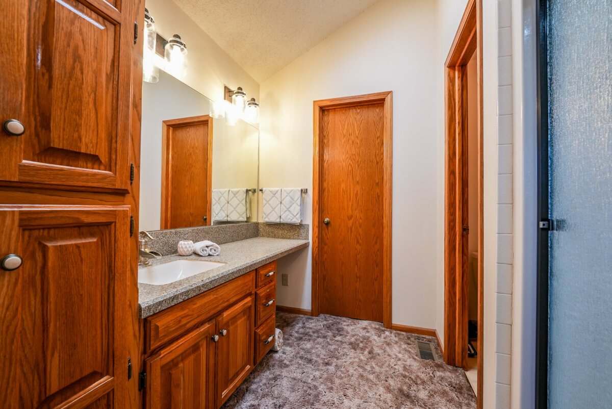 10198 SE Teter Rd., Leon Kansas