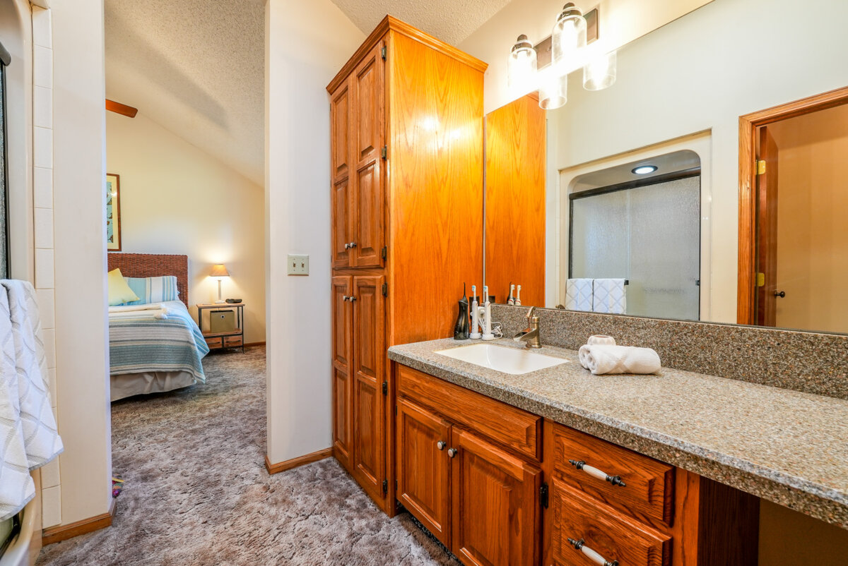 10198 SE Teter Rd., Leon Kansas