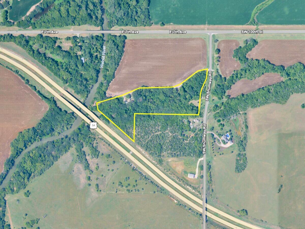 10 Acres Walnut River Frontage - Augusta Kansas - Land For Sale