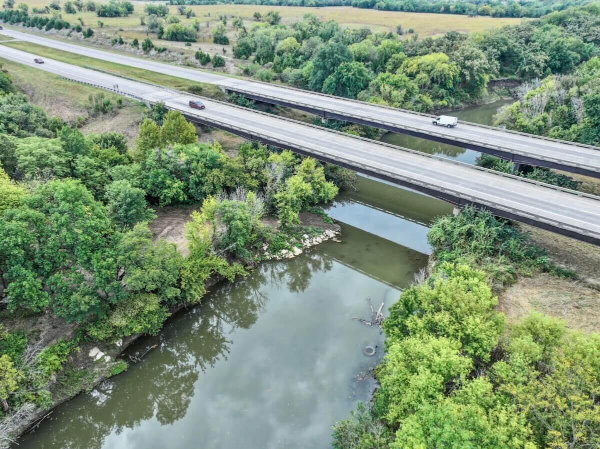 10 Acres Walnut River Frontage - Augusta Kansas - Land For Sale